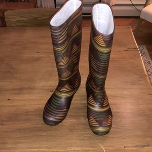 Missoni rubber aztec rain boots